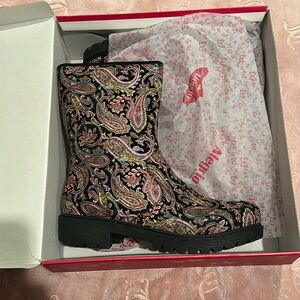 NEW Alegria Chalet Groovy Baby Boot size 9.5-10. EUR SIZE 40
